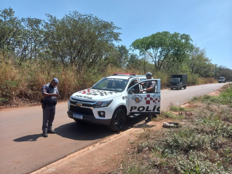 Foto 5 de 7 — Com sinais de violência: corpo em decomposição é localizado em mata de Araraquara